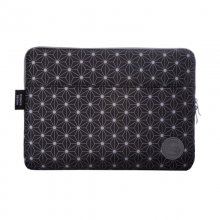 SilverHT Black Geometric Funda para Portátil 13" en PcComponentes