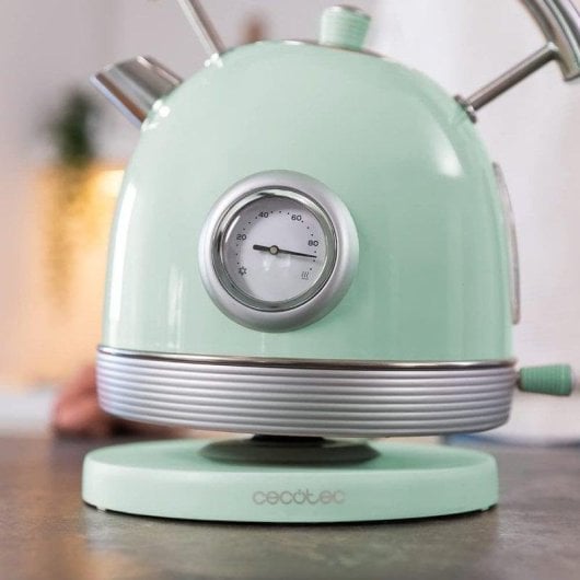 Chaleira elétrica Cecotec ThermoSense 420 Light Green 1,8L 2200W aço inoxidável vintage