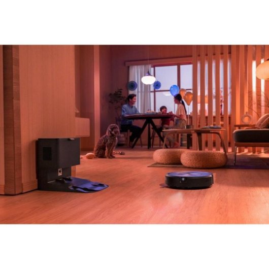 Aspirateurs Robots et Laveur iRobot Roomba Combo J7 Plus avec station de vidage automatique Navigation avec caméra Succion puissante Assistant vocal