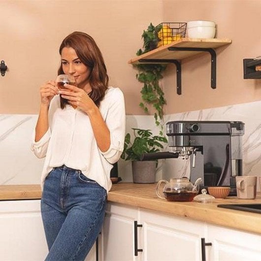 Cafetera Espresso Cecotec Cafelizzia 890 Dark 1,1L 20 bar vaporizzatore latte