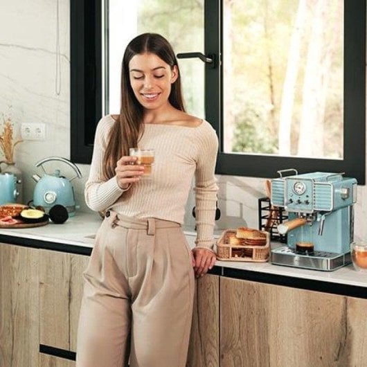 Cafeteira Espresso Cecotec Power Espresso 20 Tradizionale 1,5L 20 bares com vaporizador