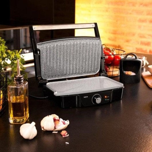 Parrilla elétrica Cecotec Rock’nGrill 1500 Stone Ceramic abertura 180° antiaderente