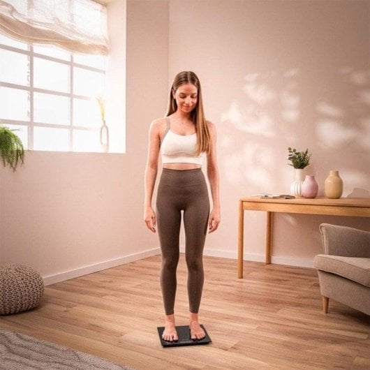 Personenwaage Cecotec Surface Precision 30x30 cm 180 kg SafeGrip Automatik