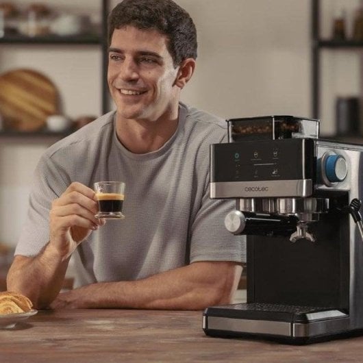 Caffettiera Espresso Manuale Cecotec Power Espresso 20 Grind 1.7L 20 bar con macinacaffè regolabile
