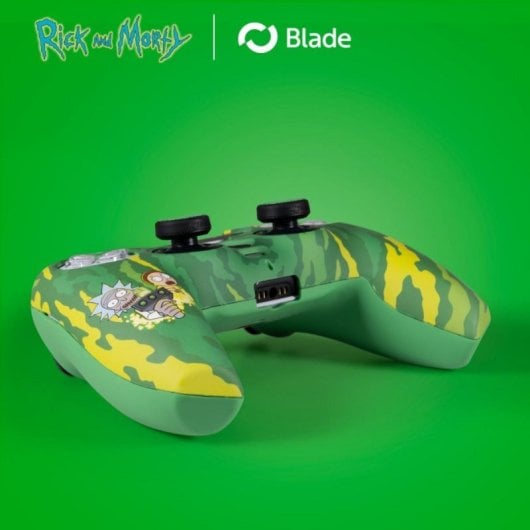 Mando Blade Rick and Morty Combo Pack Edición Exclusiva PS5