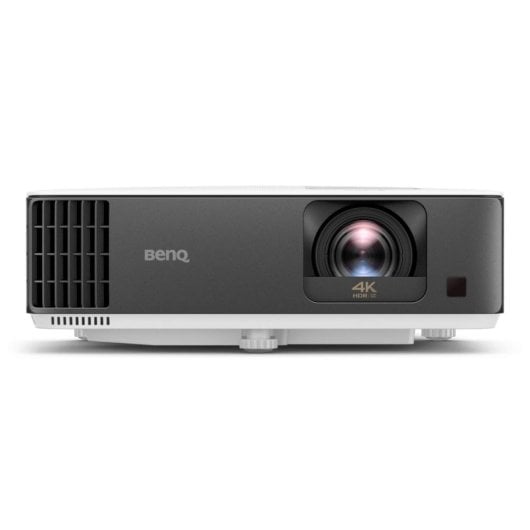 Proyector BenQ TK700ST 4K UHD 3000 Lúmenes 150" Lámpara DLP Gaming Smart TV WiFi