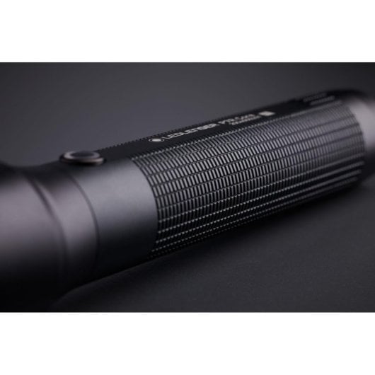 Taschenlampe Ledlenser P7R Core 1400 lm Aluminium IP68 LED Akku Schwarz
