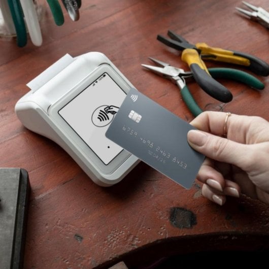 Terminal de paiement SumUp Solo avec imprimante et connectivité 4G Wi-Fi Bluetooth