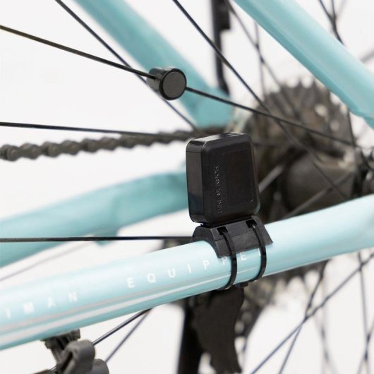 Luz Led Frontal Recargable Ewl011 Con Display De Velocidad,temperatura,hora Y Km