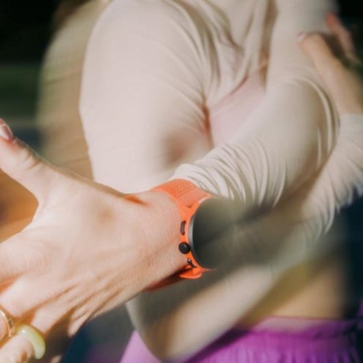 Suunto Run Bluetooth GPS 46mm AMOLED Boîtier Noir Correa Orange M Étanche 50 m SpO2 Pulsomètre