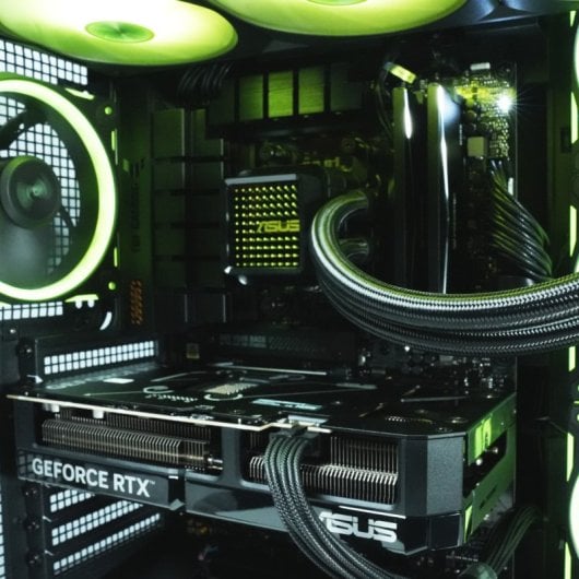 Epical-Q TUF Strength Coul VII AMD Ryzen 7 9700X, 32GB, 2TB SSD NVMe, RTX 5060 + Windows 11 Pro