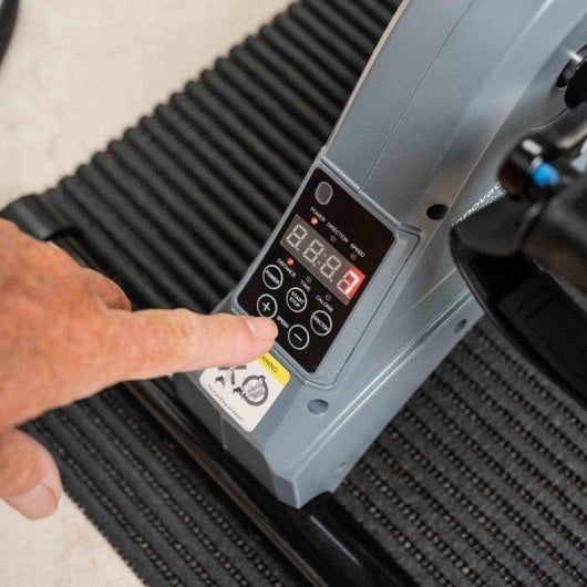 Pédalier électrique InnovaGoods Velora 3000 12 vitesses LCD télécommande tapis