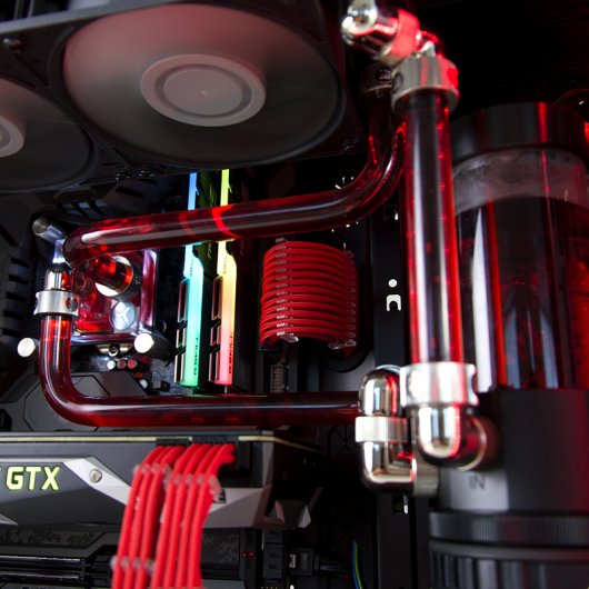 PcCom Custom Platinum i7-7700K / 16GB / 240GB M.2 SSD / 2TB HDD / GTX 1080Ti