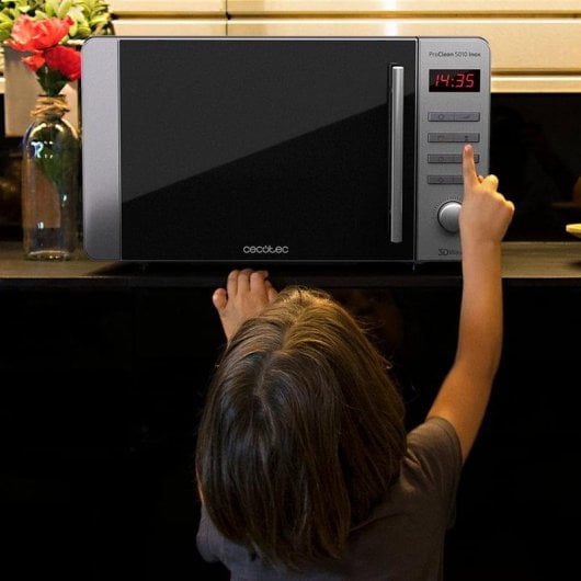 Microonde Cecotec ProClean 5010 Inox 20 L 700W Ready2Clean 8 Programmi LED