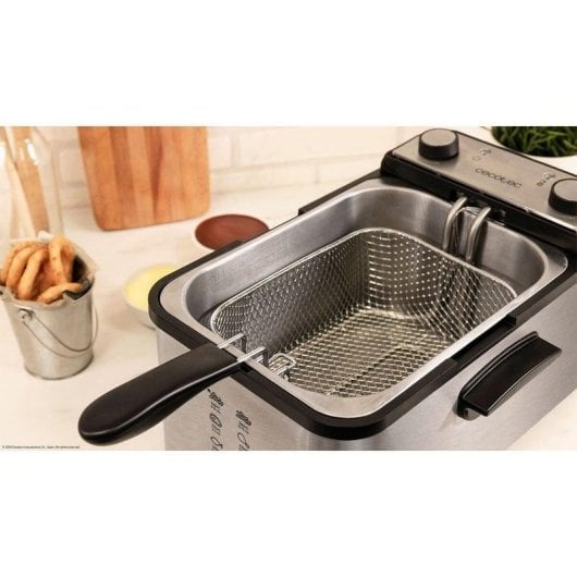 Fritadeira tradicional Cecotec CleanFry Infinity 3000 Full Inox 3L 2400W com filtro OilCleaner e temporizador