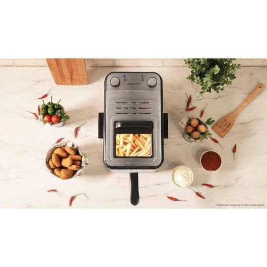 Fritadeira tradicional Cecotec CleanFry Infinity 3000 Full Inox 3L 2400W com filtro OilCleaner e temporizador