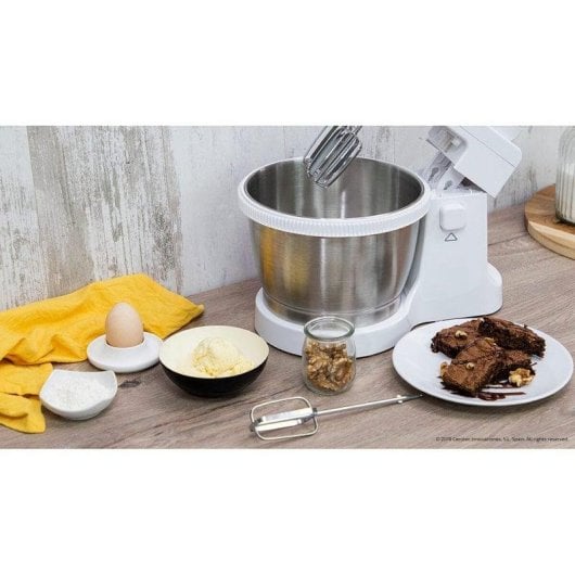 Batedeira Cecotec PowerTwist 500 Steel Bol Inox 500W 3 Varas 5 Velocidades Turbo