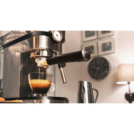 Caffettiera Espresso Cecotec Cafelizzia 790 Steel Pro 1,2L 20 bar con vaporizzatore latte