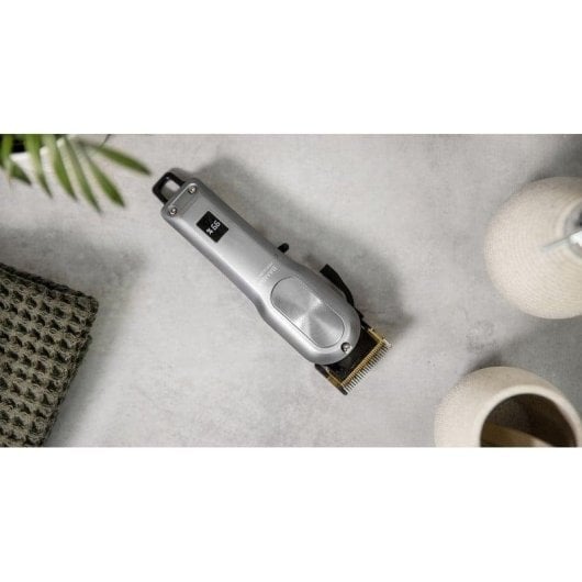 Cortapeli Cecotec Bamba PrecisionCare Pro Clipper Titanium Go Wireless 8 pettini Titanio