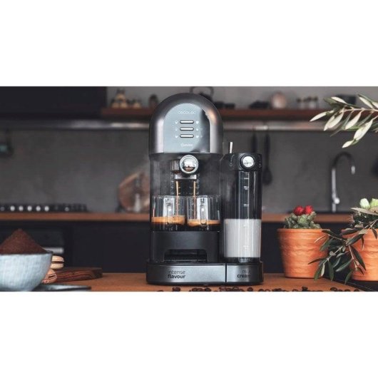 Cafeteira Semiautomática Cecotec Cumbia Power Instant-ccino 20 Chic Nera 1,7L 20 bar com Depósito de Leite
