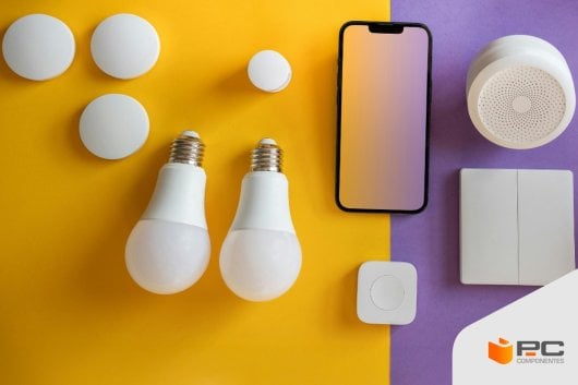 ¿Cómo regular la luz de casa desde el móvil?