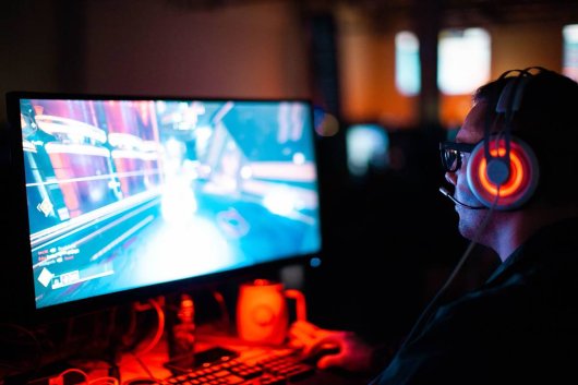 mejor pccom gaming con windows 10