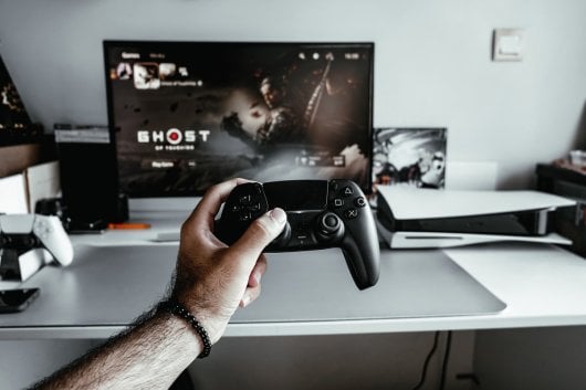 como evitar que la ps5 se caliente