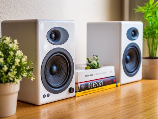 Encuentra los mejores altavoces para tu PC de sobremesa