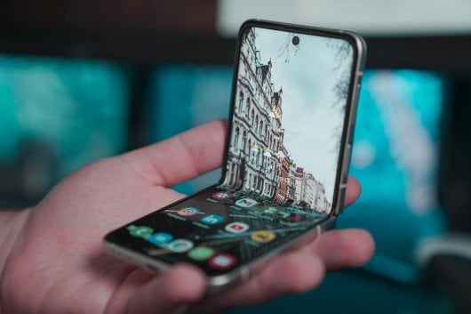 qué móvil plegable comprar