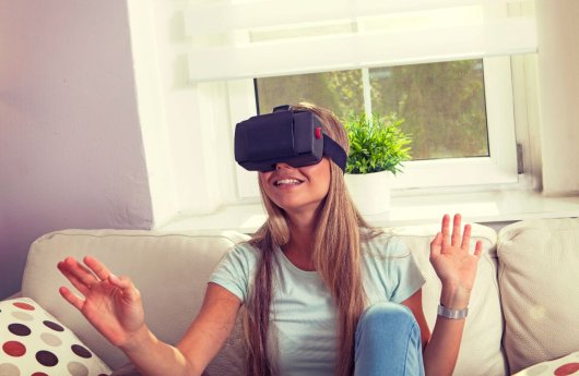 Experimenta e interactúa con realidad virtual 