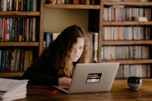 come scegliere un laptop per studenti