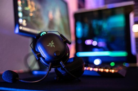 marca Logitech vs Razer