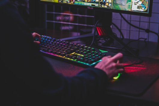ASUS ROG router WiFi 7 cuatribanda
