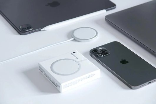 Os melhores carregadores sem fios para Iphone