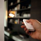 Philips Hue White Ambiance Kit Lâmpada LED GU10 5W Branca + Interruptor Sem Fios