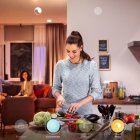 Philips Hue White Ambiance Wellner Candeeiro de Mesa LED + Interruptor Sem Fios