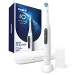 Spazzolino elettrico ricaricabile Oral-B iO5 + custodia bianca