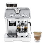 Siebträgermaschine DeLonghi La Specialista Arte EC9155.W 1,5L 15 Bar mit Mahlwerk und Milchaufschäumer