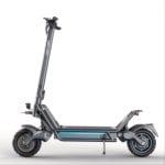 Joyor Elektroroller mit 85 km Reichweite, 3200 W starkem Doppelmotor, Scheibenbremsen