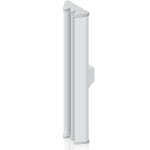 Antena sectorial Ubiquiti AM-3G18-120 18,2 dBi 3.3-3.8 GHz polarización dual Antena sectorial Ubiquiti AM-3G18-120 18,2 dBi 3.3-3.8 GHz polarización dual