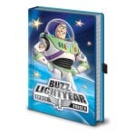 Cuaderno premium Pyramid Disney A5 240 hojas tapas duras tela cierre elástico o magnético Cuaderno premium Pyramid Disney A5 240 hojas tapas duras tela cierre elástico o magnético