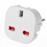 Adaptador De Enchufe De Uk A Enchufe Europeo Blanco Adaptador De Enchufe De Uk A Enchufe Europeo Blanco