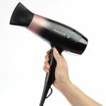 Föhn Remington Rose Shimmer 2200 W Schwarz Rosa mit Aufhängeschlaufe Föhn Remington Rose Shimmer 2200 W Schwarz Rosa mit Aufhängeschlaufe