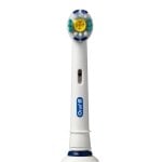Oral-B 3D White 4 testine Multicolore compatibili con Triumph 5000 SmartGuide e altro Oral-B 3D White 4 testine Multicolore compatibili con Triumph 5000 SmartGuide e altro