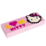 Astuccio per bambini a tema gatto. La parte anteriore presenta elementi rimovibili per personalizzare il design.