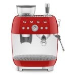 Cafetière Manuelle Smeg EGF03RDEU 2,4 L 20 bars avec moulin intégré et double chaudière Cafetière Manuelle Smeg EGF03RDEU 2,4 L 20 bars avec moulin intégré et double chaudière