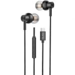 Auriculares Qubo AU-300C con cable USB-C Micrófono y control de volumen Negros Auriculares Qubo AU-300C con cable USB-C Micrófono y control de volumen Negros