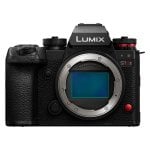 Câmara Digital Compacta Panasonic Lumix S1 IIE 24.2 MP Sensor CMOS BSI 6K Estabilização IA