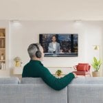 Auriculares Hama 00221847 Inalámbricos e com fio Bluetooth e RF para TV com Redução de Ruído Preto