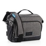 Bolsa Bandoleira Tenba Skyline V2 12 Cinza Repelente à Água